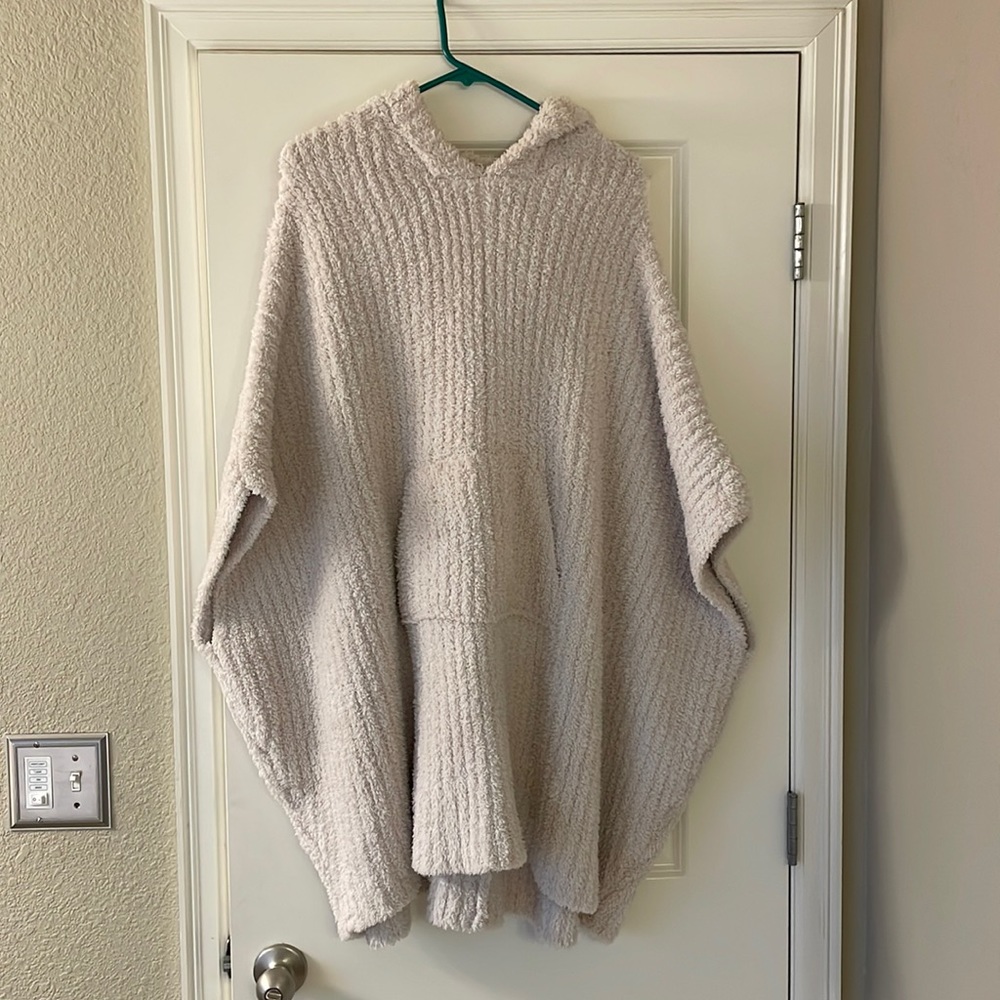 Barefoot Dreams Cozy Size 1 style 545